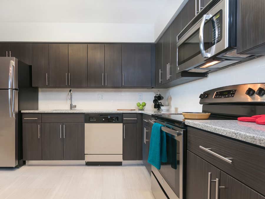 modern updated kitchen in the Whitney Apartments in Claymont DE